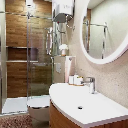 Luxury Okrug Gornji With Sea View And Pool * تروغير