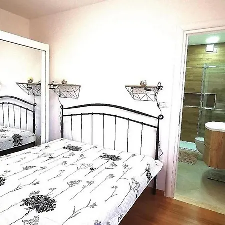 شقة Luxury Okrug Gornji With Sea View And Pool تروغير