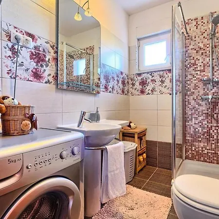 Apartment Luxury Okrug Gornji With Sea View And Pool *